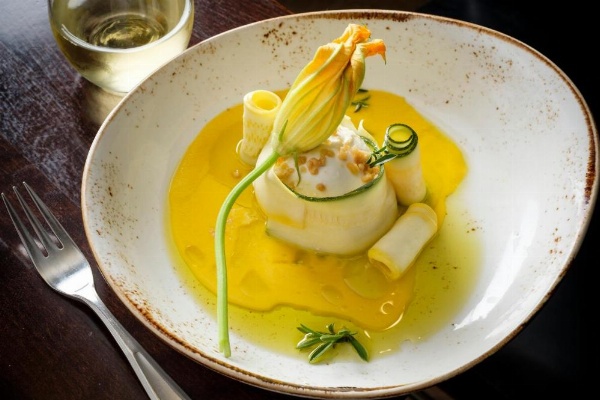 Kimpton Hotel Monaco Baltimore image 9